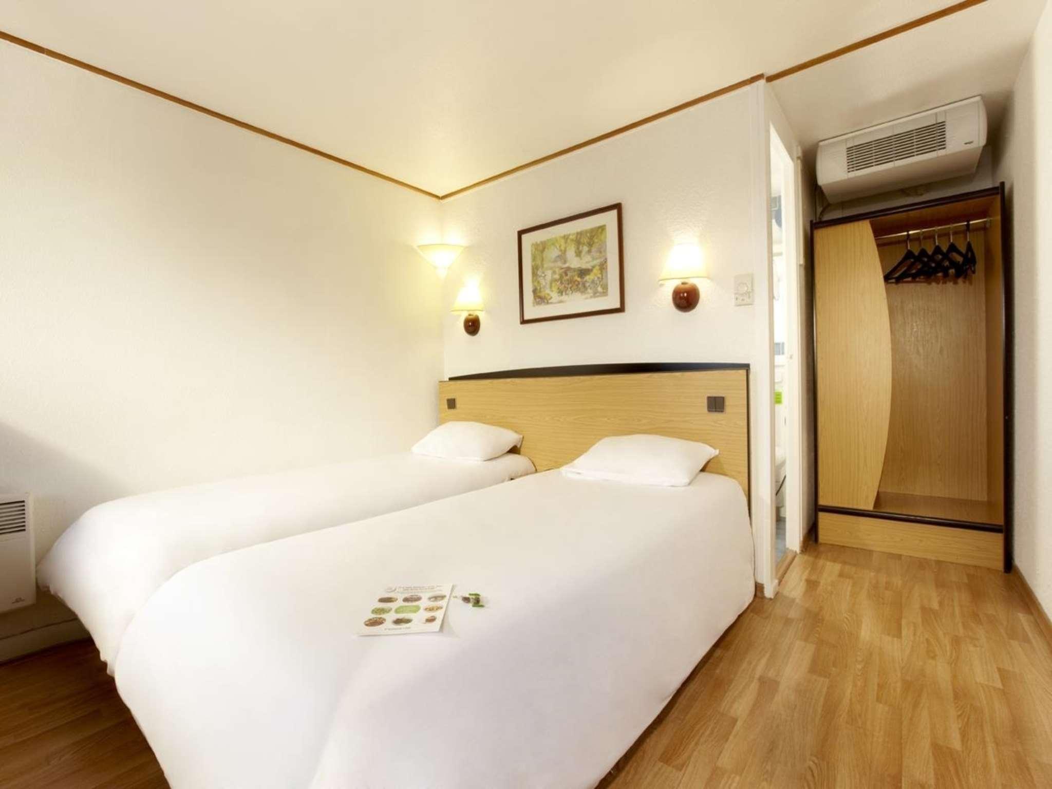 Kyriad Direct Lyon Sud - Шас-сюр-Рон Экстерьер фото