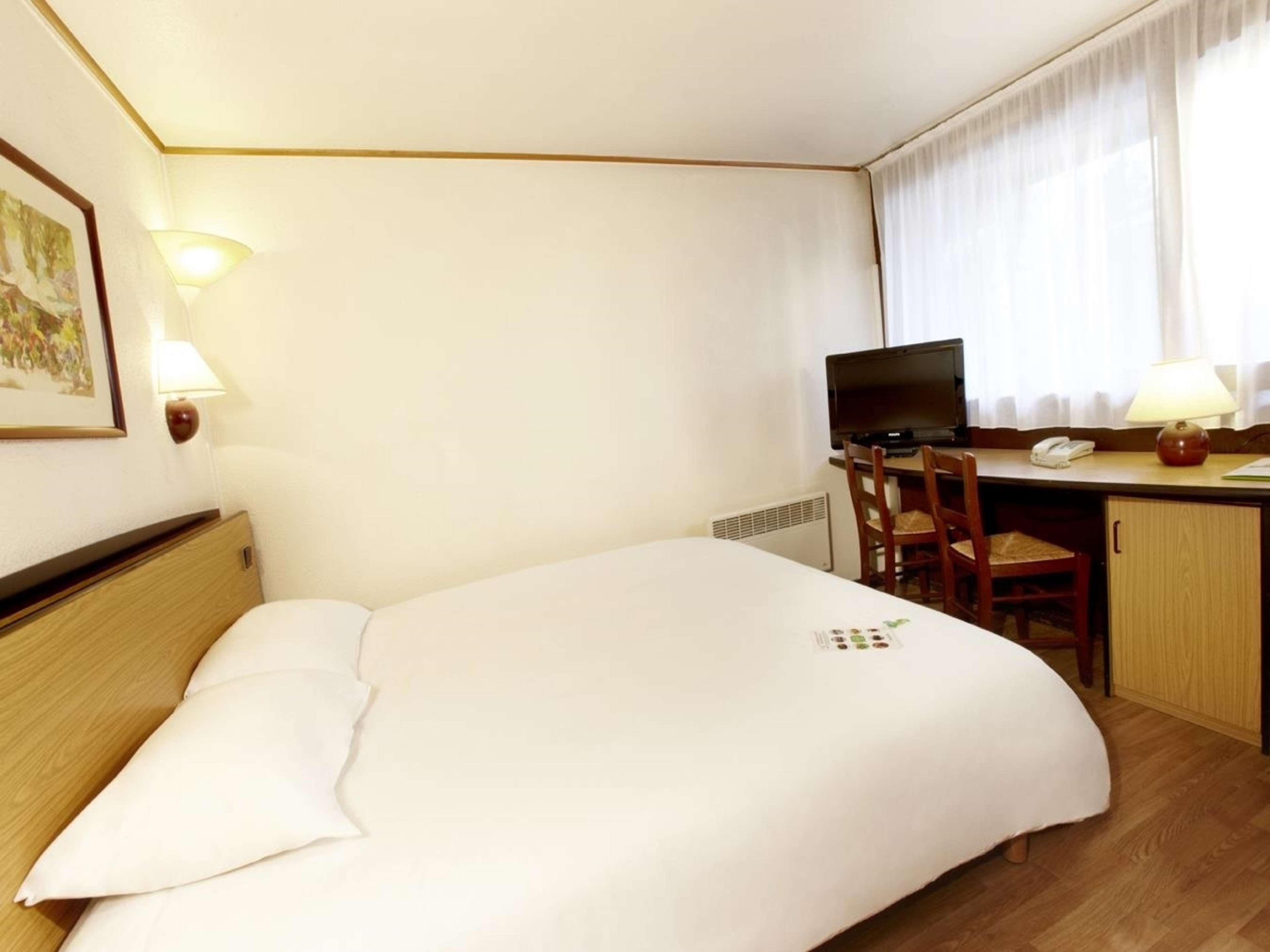 Kyriad Direct Lyon Sud - Шас-сюр-Рон Экстерьер фото