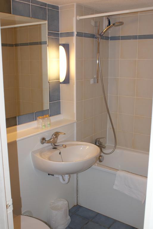Kyriad Direct Lyon Sud - Шас-сюр-Рон Экстерьер фото
